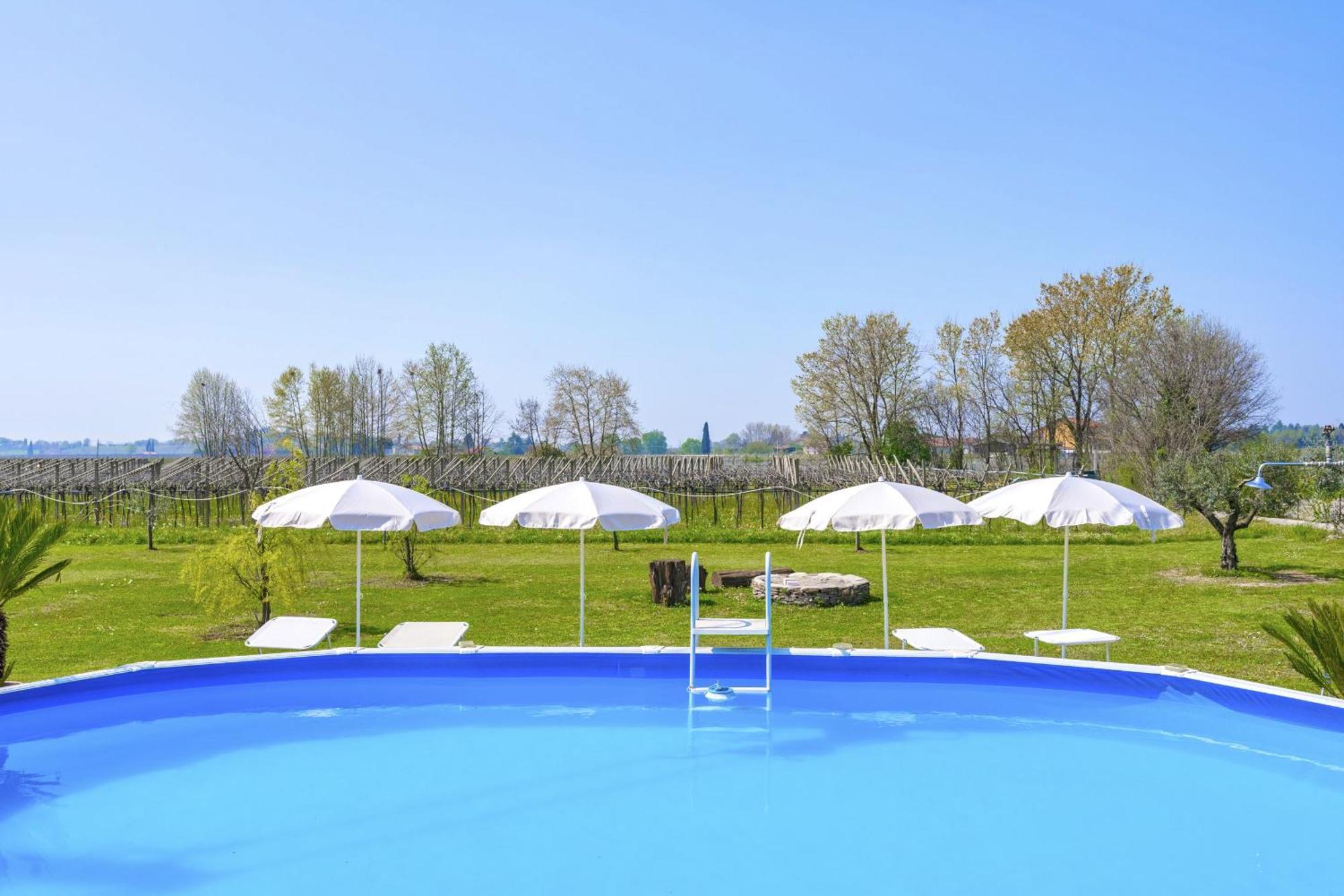 Lagobaldo Apartments - Regarda Travel Cola  Exterior photo